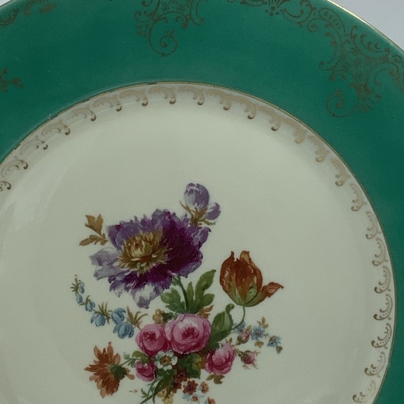 Koenigszelt Germany Green Rimmed 10 1/2” Plate with Gold Gilt - Picture 7 of 13